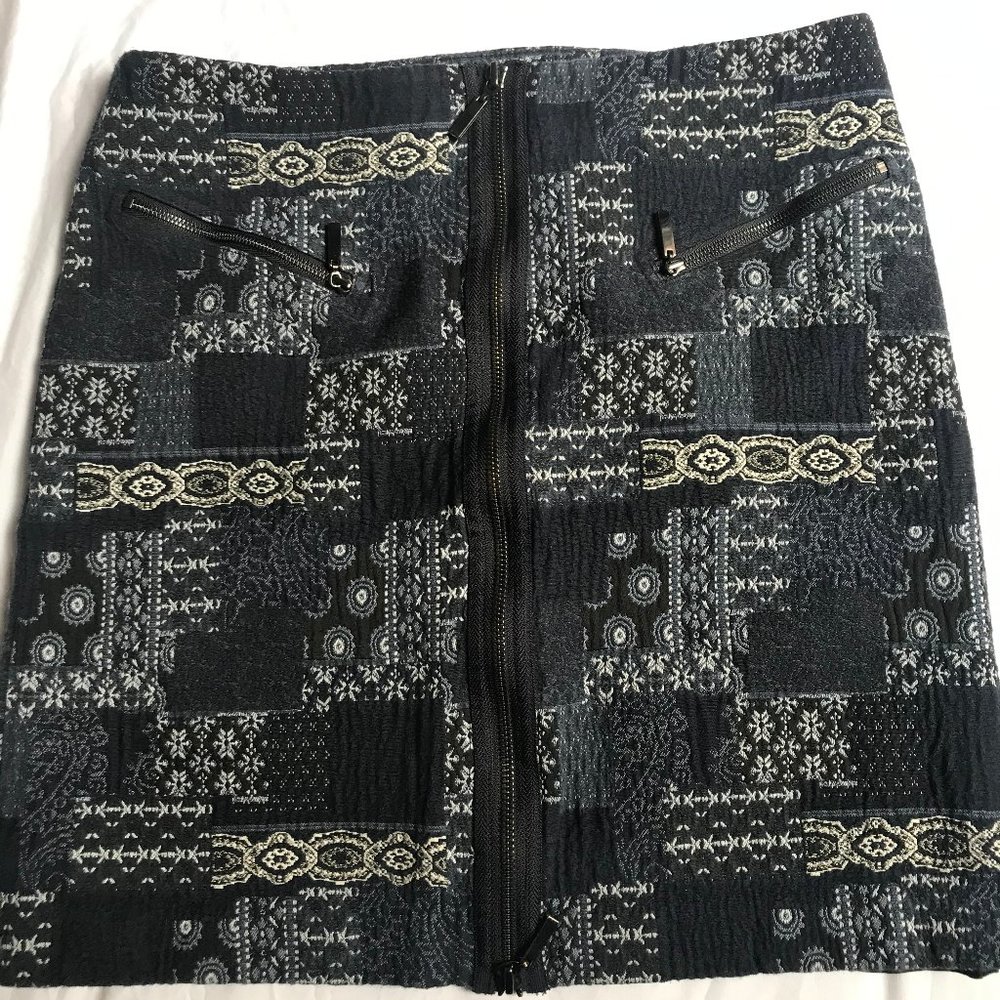 W by Worth Navy Patterned, Zipper Detailed Skirt